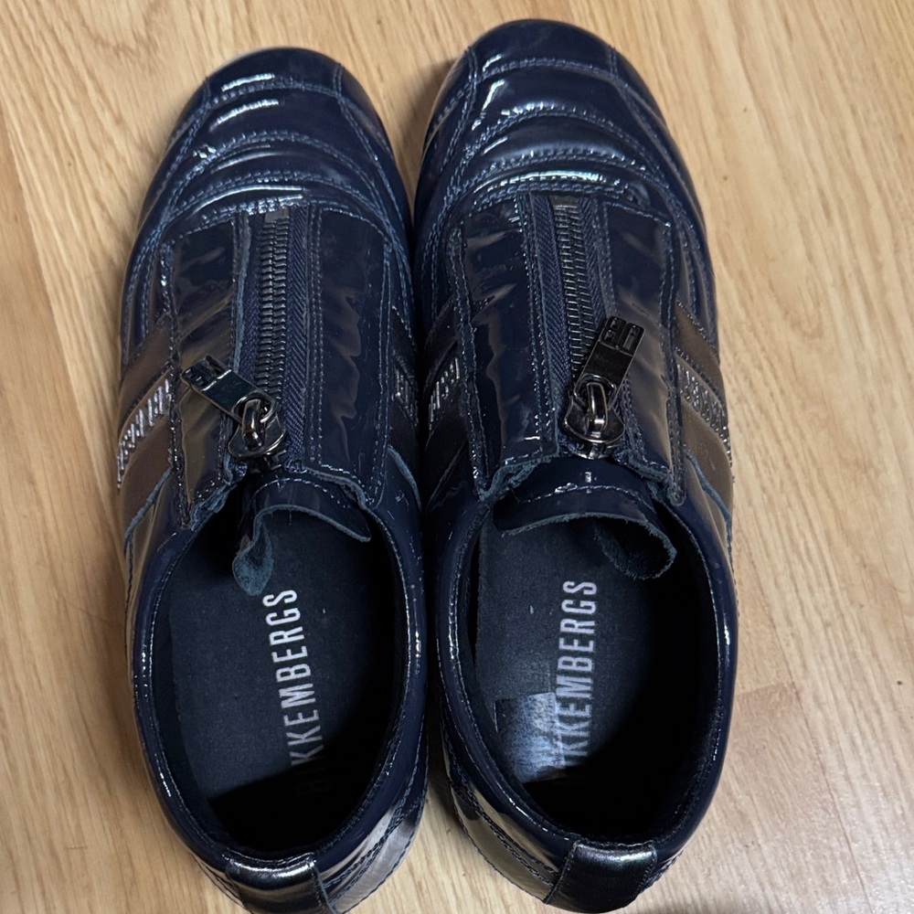 Bikkembergs size 38 7.5 women’s Navy Sneakers shoes soccer - Picture 10 of 11